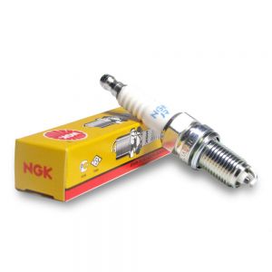 NGK Spark Plug (LKAR8A9)