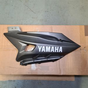 Front Right Belly Side Panel For Yamaha YZF-R125 2008-2018 - Used - Black